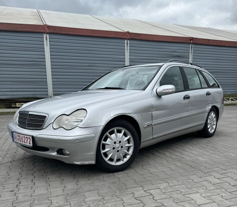 Mercedes-Benz Klasa C cena 11000 przebieg: 300000, rok produkcji 2003 z Kępno małe 56